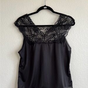 Elegant Black Lace Sleeveless Top